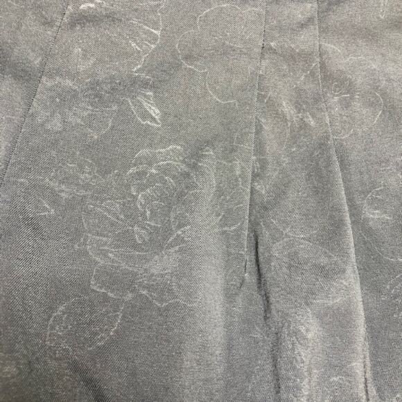 Nike Golf Dri Fit Floral Embossed Shorts - Picture 3 of 10